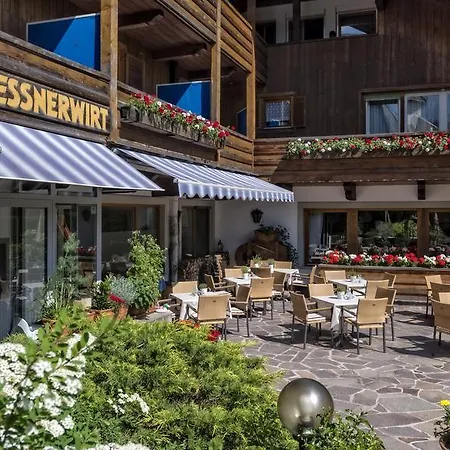Hotel Geniesserhotel Messnerwirt 3*